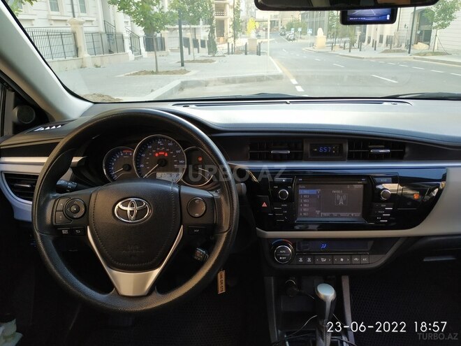 Toyota Corolla 2016, 148,060 km - 1.8 l - Bakı