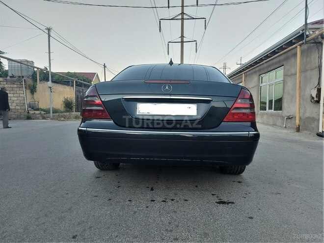 Mercedes E 220 2002, 418,211 km - 2.2 l - Bakı