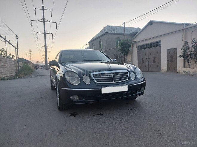 Mercedes E 220 2002, 418,211 km - 2.2 l - Bakı