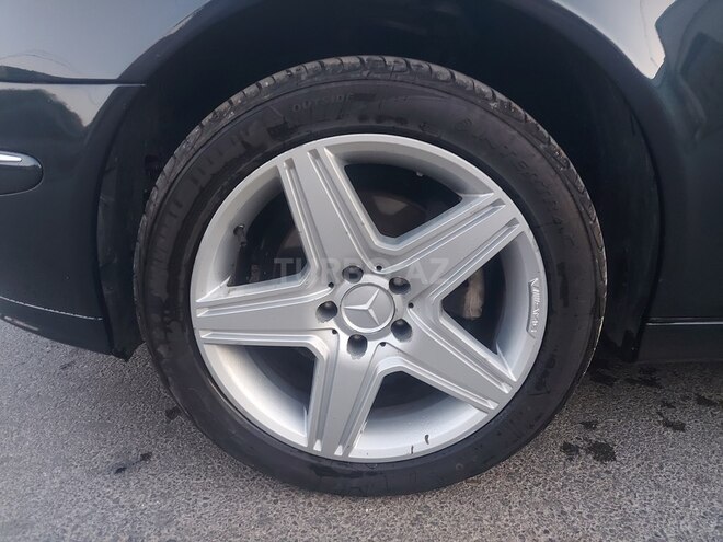 Mercedes E 220 2002, 418,211 km - 2.2 l - Bakı