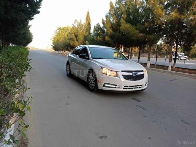 Chevrolet Cruze 2014, 300,100 km - 1.4 l - Şirvan