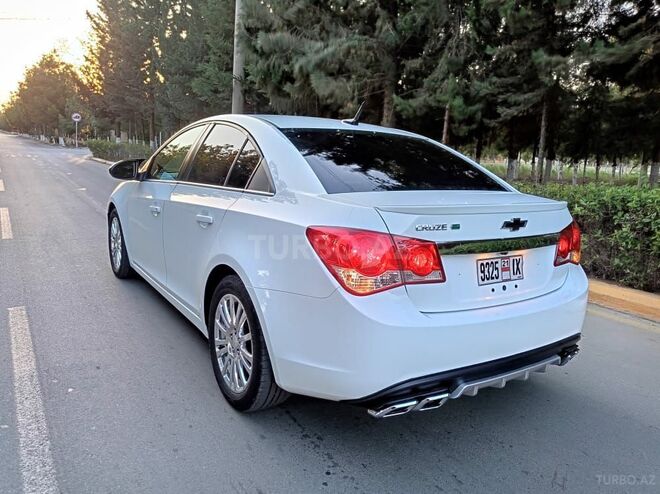 Chevrolet Cruze 2014, 300,100 km - 1.4 l - Şirvan