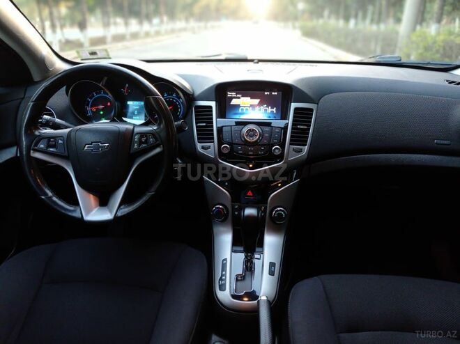 Chevrolet Cruze 2014, 300,100 km - 1.4 l - Şirvan