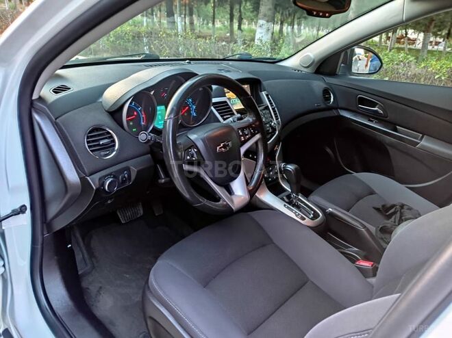 Chevrolet Cruze 2014, 300,100 km - 1.4 l - Şirvan