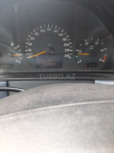 Mercedes E 220 1999, 588,000 km - 2.2 l - Xırdalan