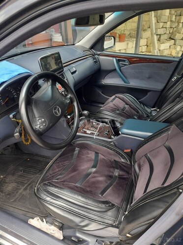 Mercedes E 220 1999, 588,000 km - 2.2 l - Xırdalan