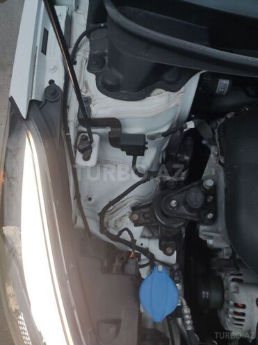 Hyundai Elantra 2014, 95,000 km - 1.8 l - Bakı