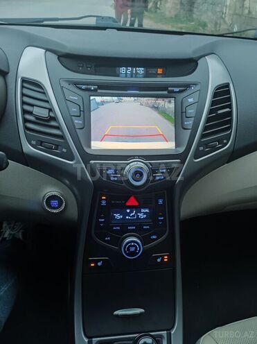 Hyundai Elantra 2014, 95,000 km - 1.8 l - Bakı