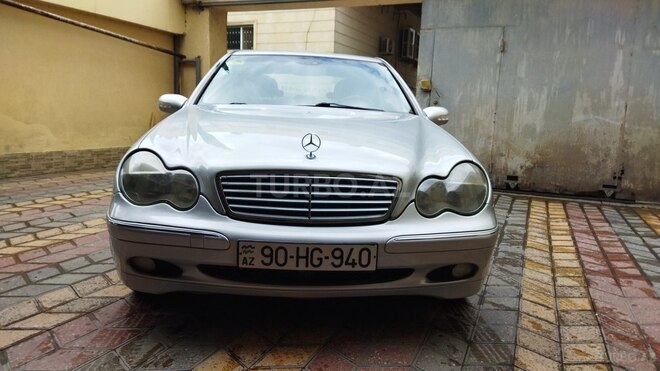 Mercedes C 240 2000, 220,580 km - 2.4 l - Gəncə