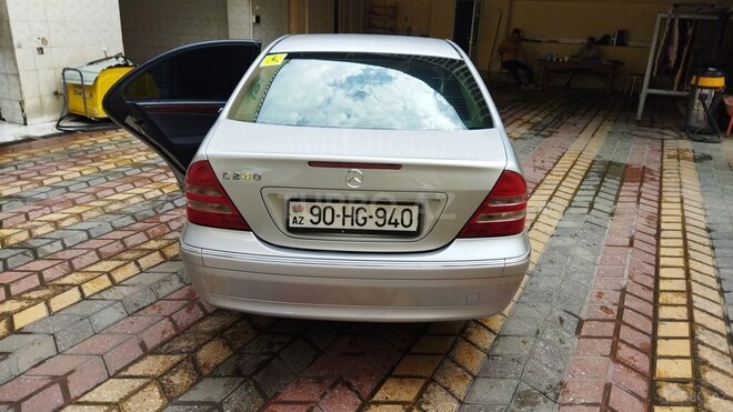 Mercedes C 240 2000, 220,580 km - 2.4 l - Gəncə