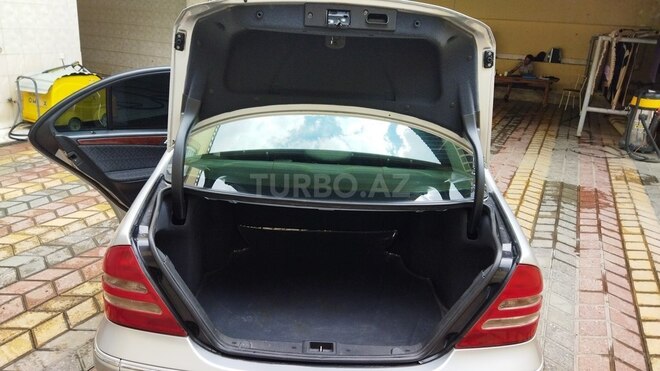 Mercedes C 240 2000, 220,580 km - 2.4 l - Gəncə