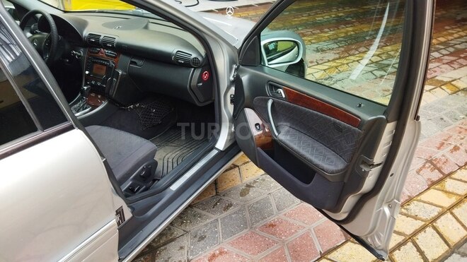 Mercedes C 240 2000, 220,580 km - 2.4 l - Gəncə