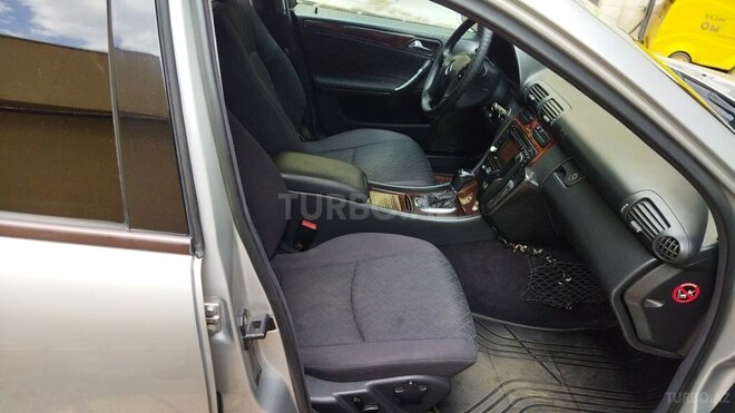 Mercedes C 240 2000, 220,580 km - 2.4 l - Gəncə