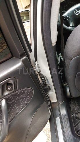 Mercedes C 240 2000, 220,580 km - 2.4 l - Gəncə