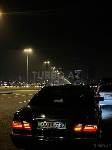 Mercedes E 200 1998, 378,000 km - 2.0 l - Bakı