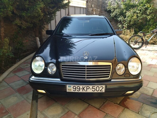 Mercedes E 240 1998, 317,000 km - 2.4 l - Sumqayıt