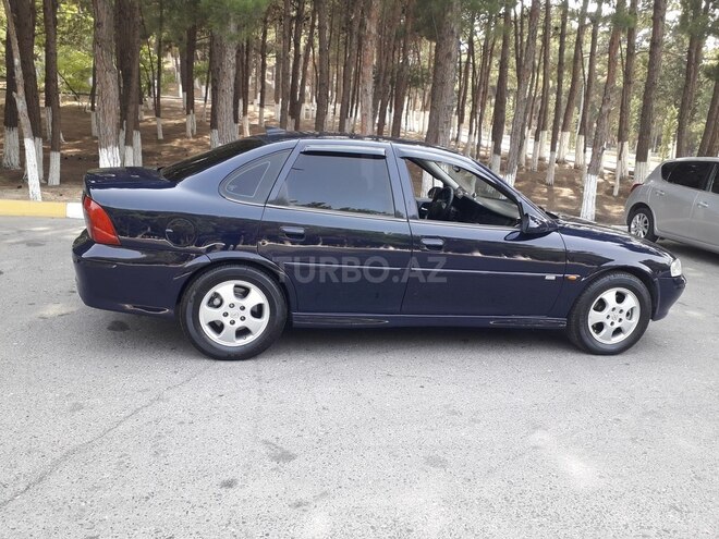 Opel Vectra 1999, 269,543 km - 2.0 l - Sumqayıt