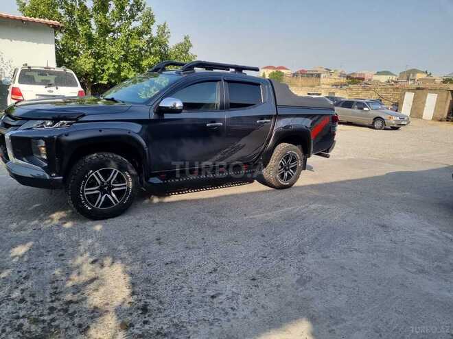 Mitsubishi L200 2021, 20,600 km - 2.5 l - Bakı