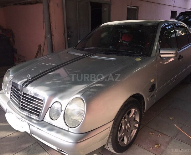 Mercedes E 240 1998, 342,802 km - 2.4 l - Bakı