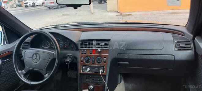 Mercedes C 180 1995, 298,450 km - 1.8 л - Bakı