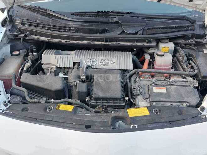 Toyota Prius 2014, 337,861 km - 1.8 л - Sumqayıt