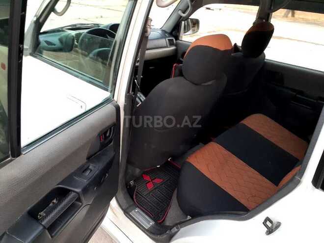 Mitsubishi Pajero io 2000, 324,000 km - 1.8 l - Sumqayıt