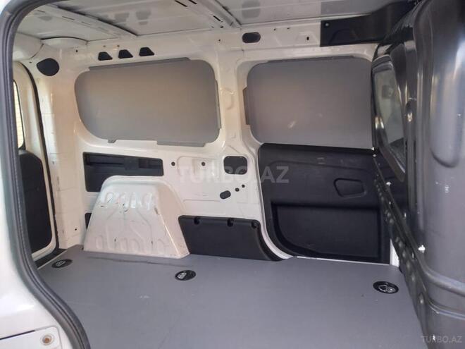 Fiat Doblo 2010, 210,000 km - 1.6 л - Bakı