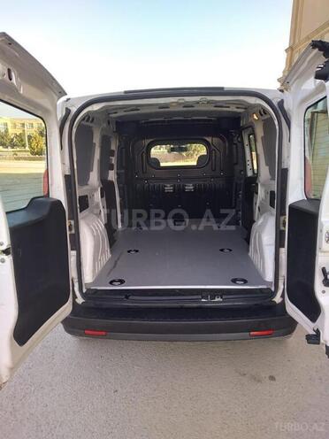 Fiat Doblo 2010, 210,000 km - 1.6 л - Bakı