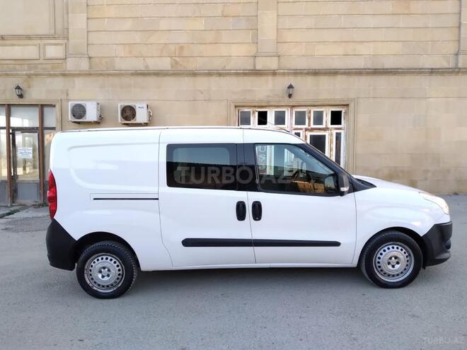 Fiat Doblo 2010, 210,000 km - 1.6 л - Bakı