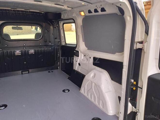 Fiat Doblo 2010, 210,000 km - 1.6 л - Bakı