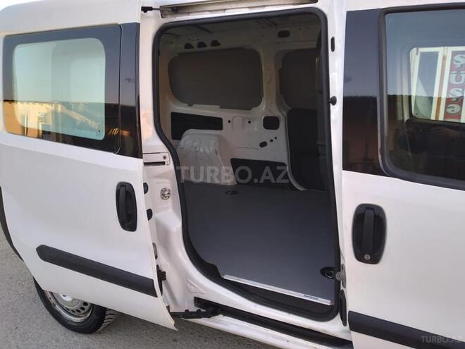 Fiat Doblo 2010, 210,000 km - 1.6 л - Bakı