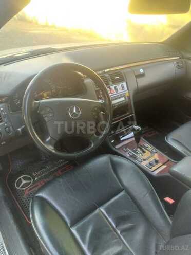 Mercedes E 240 1999, 217,500 km - 2.4 l - Bakı