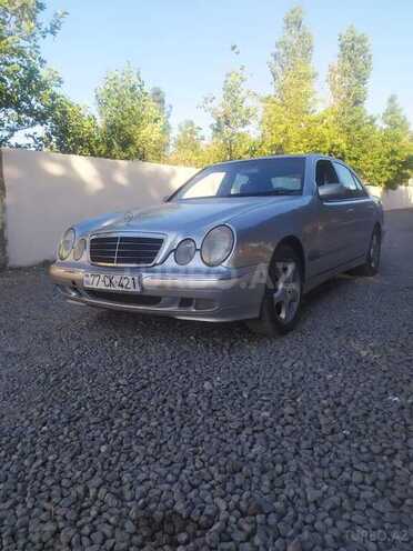 Mercedes E 240 1999, 217,500 km - 2.4 l - Bakı