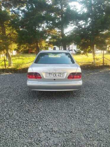 Mercedes E 240 1999, 217,500 km - 2.4 l - Bakı
