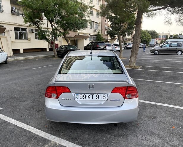 Honda Civic 2006, 112,370 km - 1.3 l - Bakı