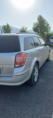Opel Astra 2009, 171,750 km - 1.4 l - Qəbələ