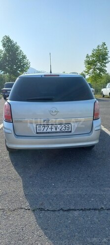 Opel Astra 2009, 171,750 km - 1.4 l - Qəbələ
