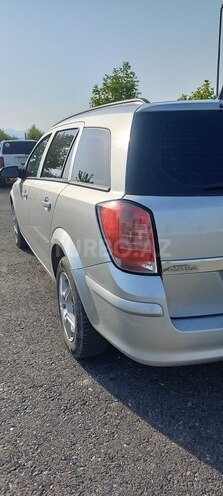 Opel Astra 2009, 171,750 km - 1.4 l - Qəbələ