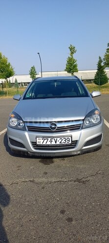 Opel Astra 2009, 171,750 km - 1.4 l - Qəbələ