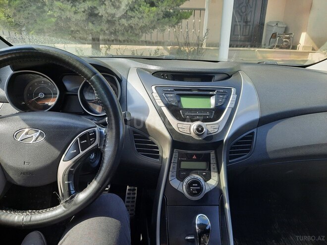Hyundai Elantra 2013, 374,000 km - 1.8 л - Bakı