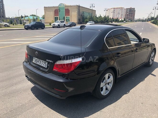 BMW 528 2007, 236,000 km - 3.0 l - Bakı
