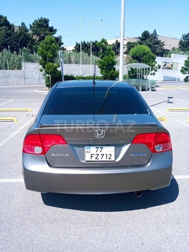 Honda Civic 2006, 196,000 km - 1.3 л - Bakı