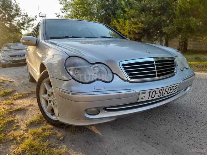 Mercedes C 240 2000, 400,685 km - 2.6 l - Salyan