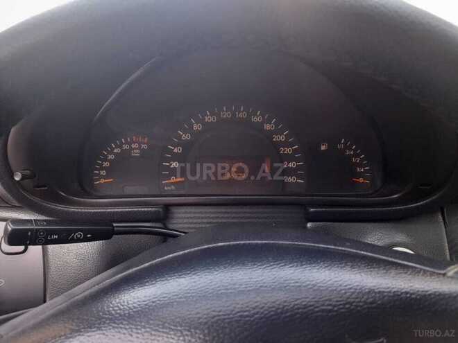 Mercedes C 240 2000, 400,685 km - 2.6 l - Salyan