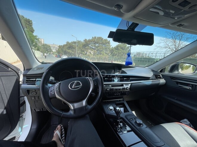 Lexus ES 250 2015, 100,200 km - 2.5 л - Bakı
