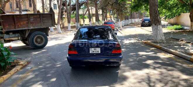 Mercedes C 240 1998, 252,525 km - 2.4 l - Sumqayıt