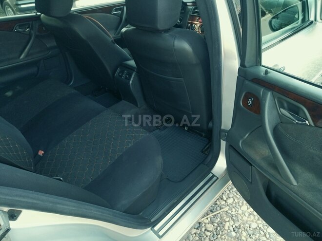 Mercedes E 220 2000, 400,000 km - 2.2 l - Neftçala