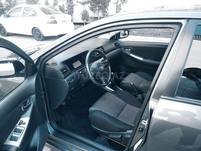 Toyota Corolla 2006, 218,000 km - 1.4 л - Bakı