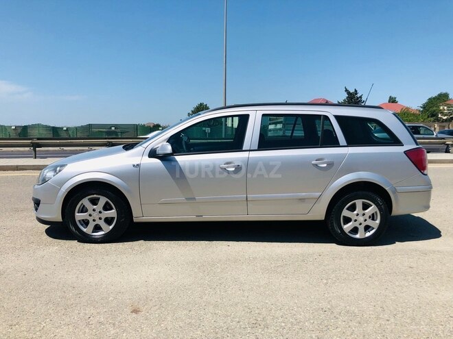 Opel Astra 2005, 179,000 km - 1.4 л - Bakı