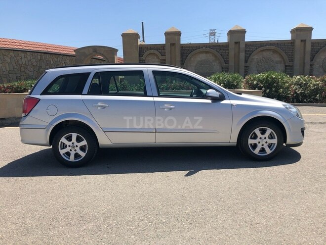 Opel Astra 2005, 179,000 km - 1.4 л - Bakı